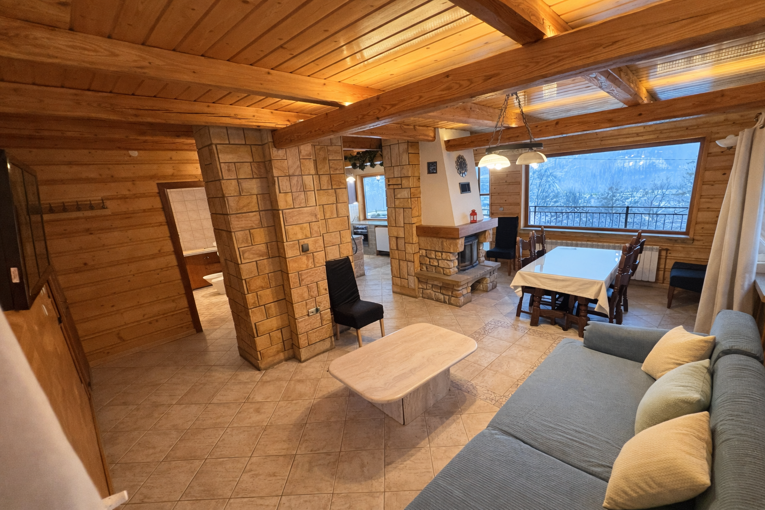 Salon (3) — górna część