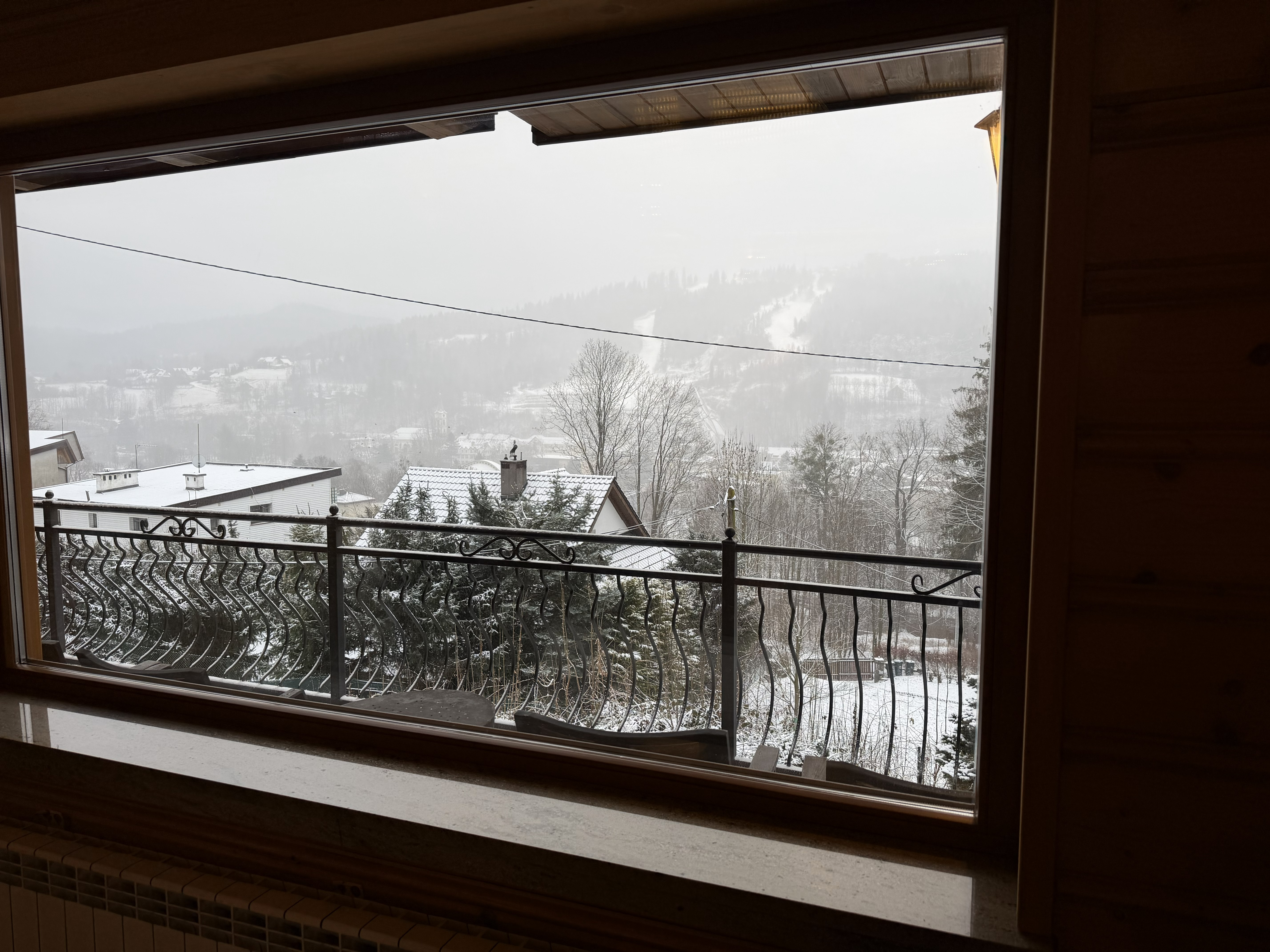 Widok z kuchni — górna część